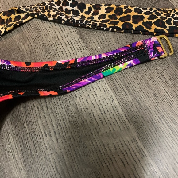 Victoria Secret Bombshell Bikini 34C 32D bikini - Picture 5 of 5